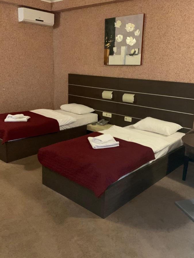 Motel-Yasniy Dnjepropetovsk Buitenkant foto